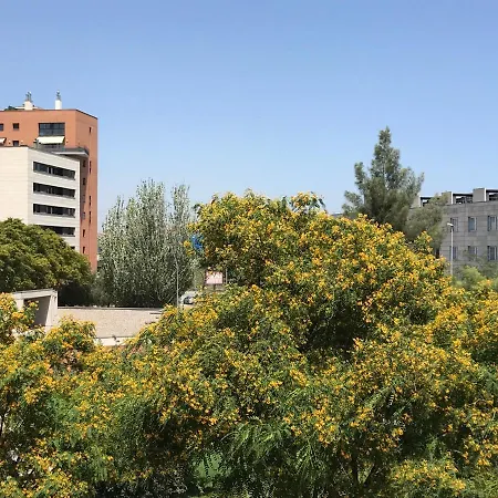 Barcelo Cornella Daire *